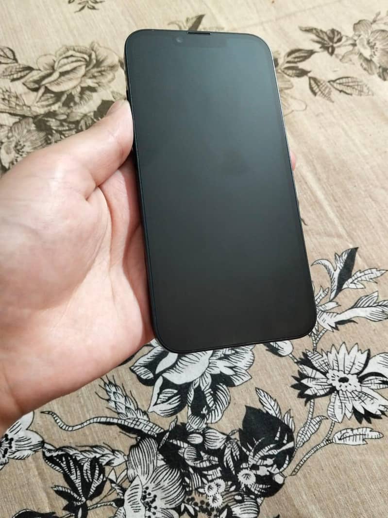 Apple iPhone 14 1