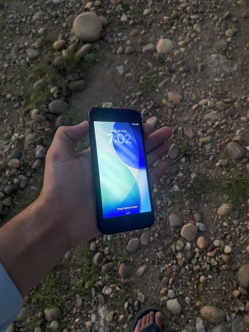 Apple iPhone se3 0