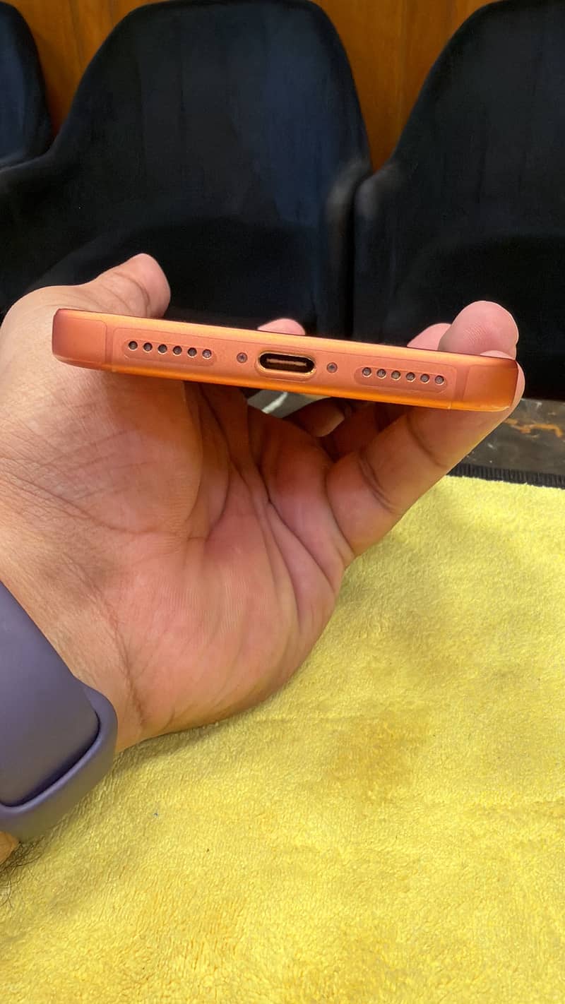 Apple iPhone 17 Pro Max 0