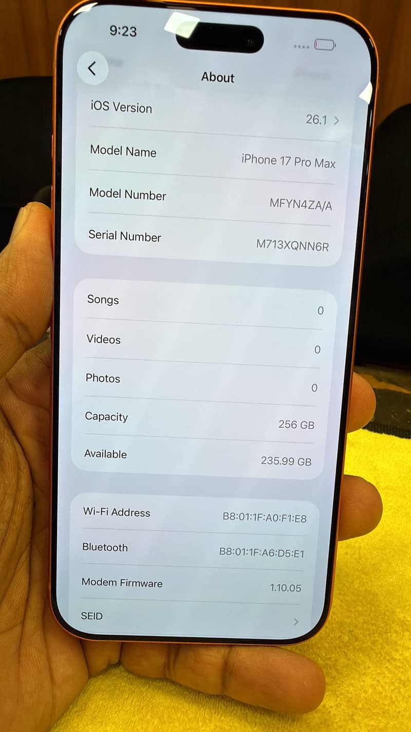 Apple iPhone 17 Pro Max 5
