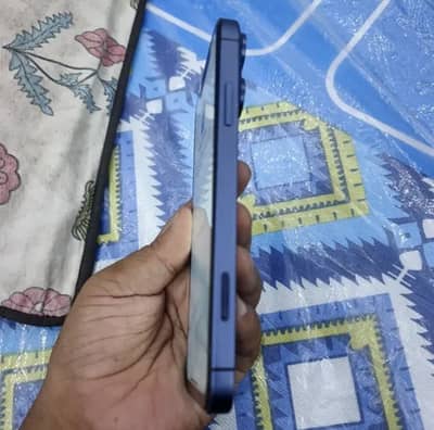 Apple iPhone XR
