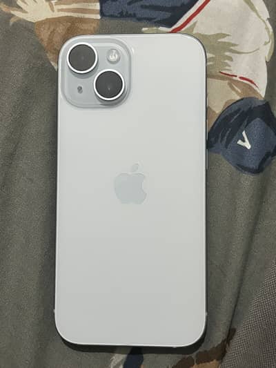 Apple iPhone 15