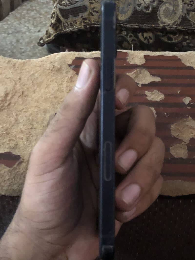 Apple iPhone 12 5