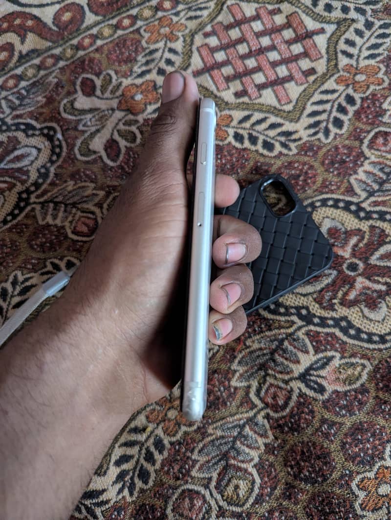 Apple iPhone SE 1