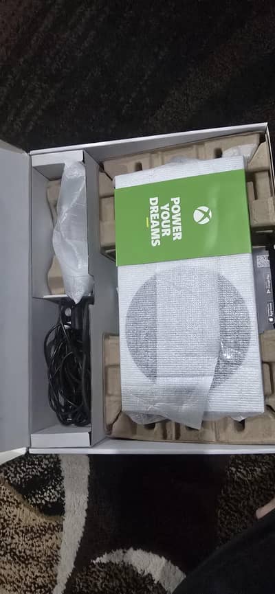 xbox series s with box,bought from uk