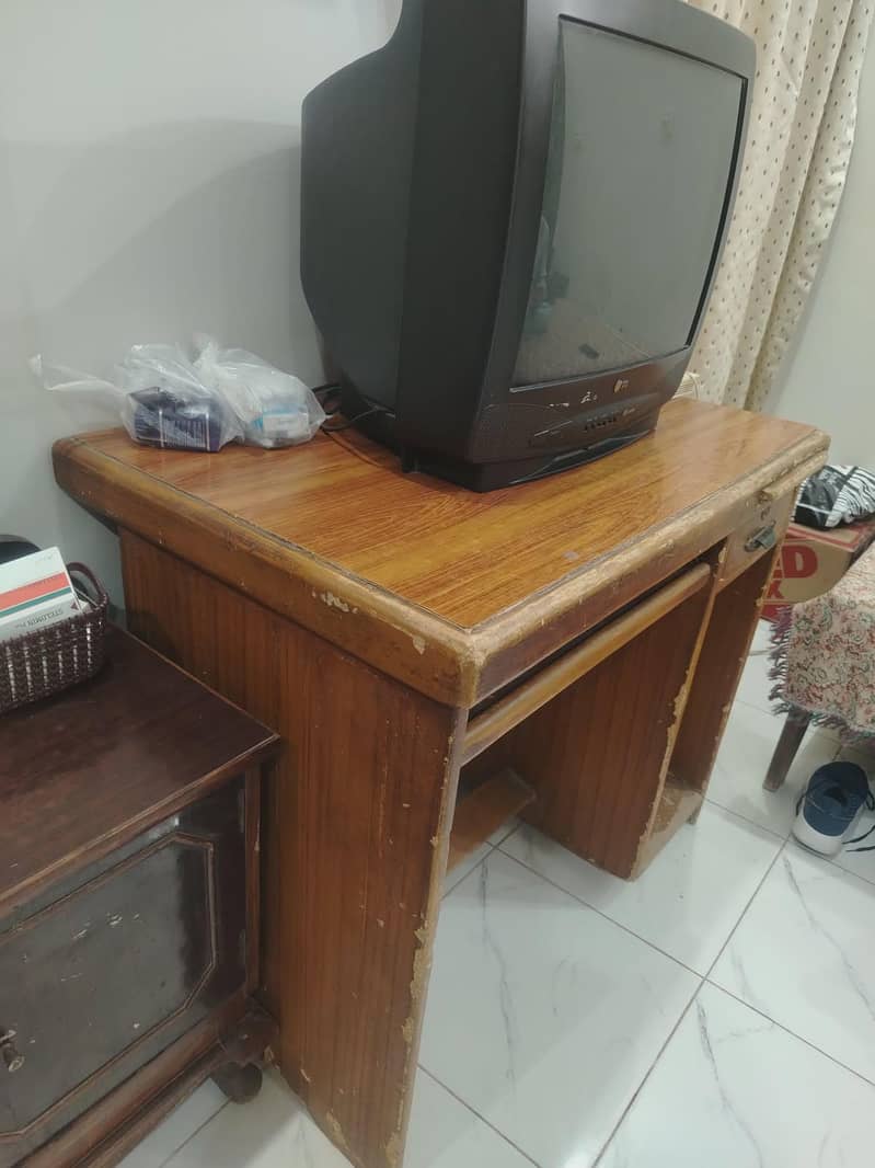 Television 1