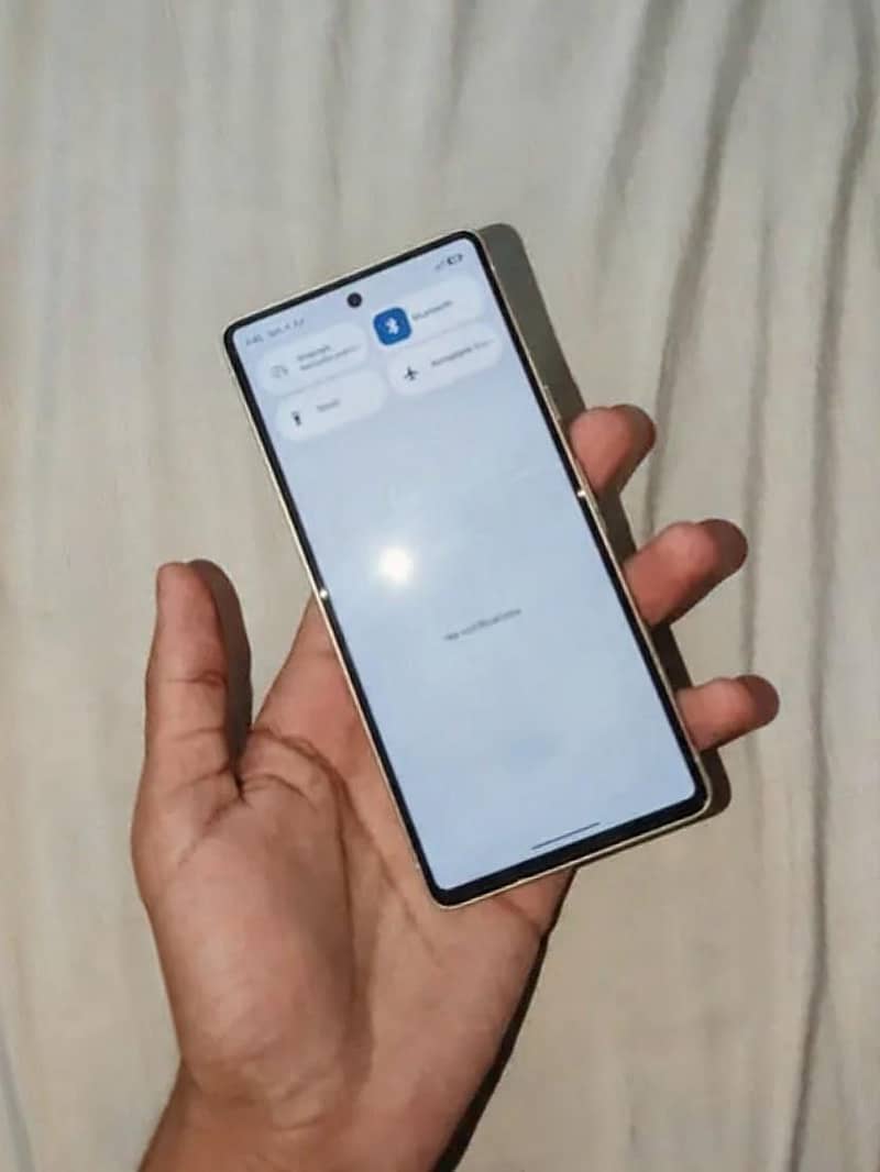 Google Pixel 7 4