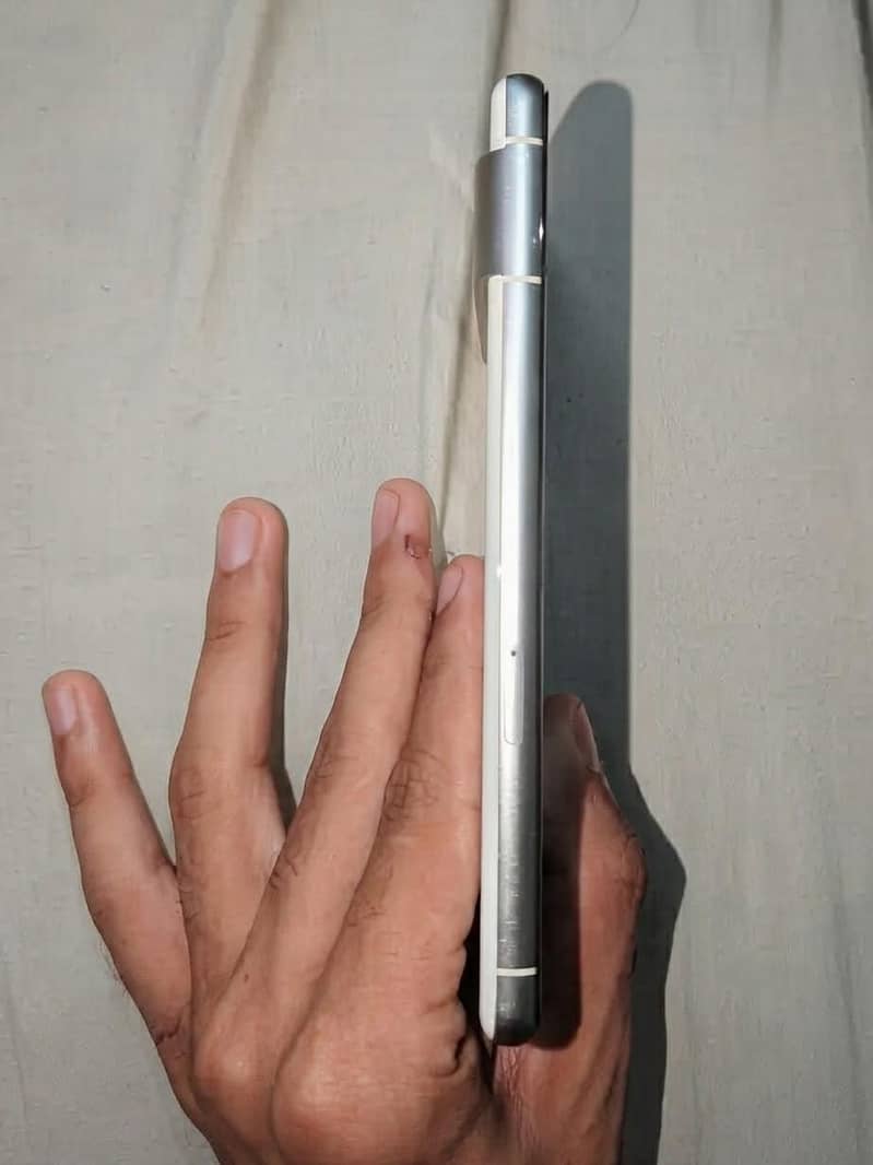 Google Pixel 7 5