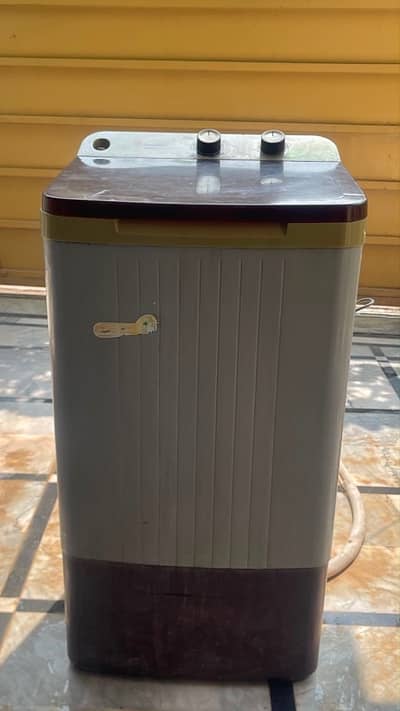 washing machine in good condition