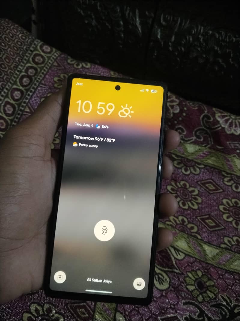 Google Pixel 6a 1