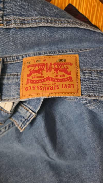 Levis straight fit pants