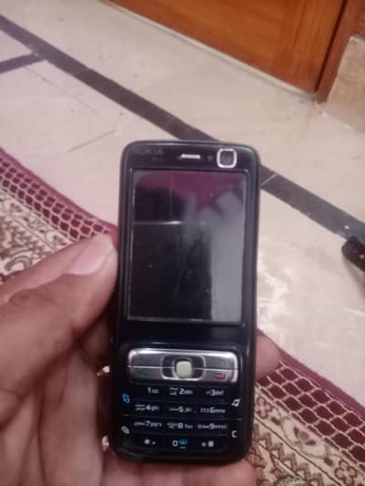 Nokia N73