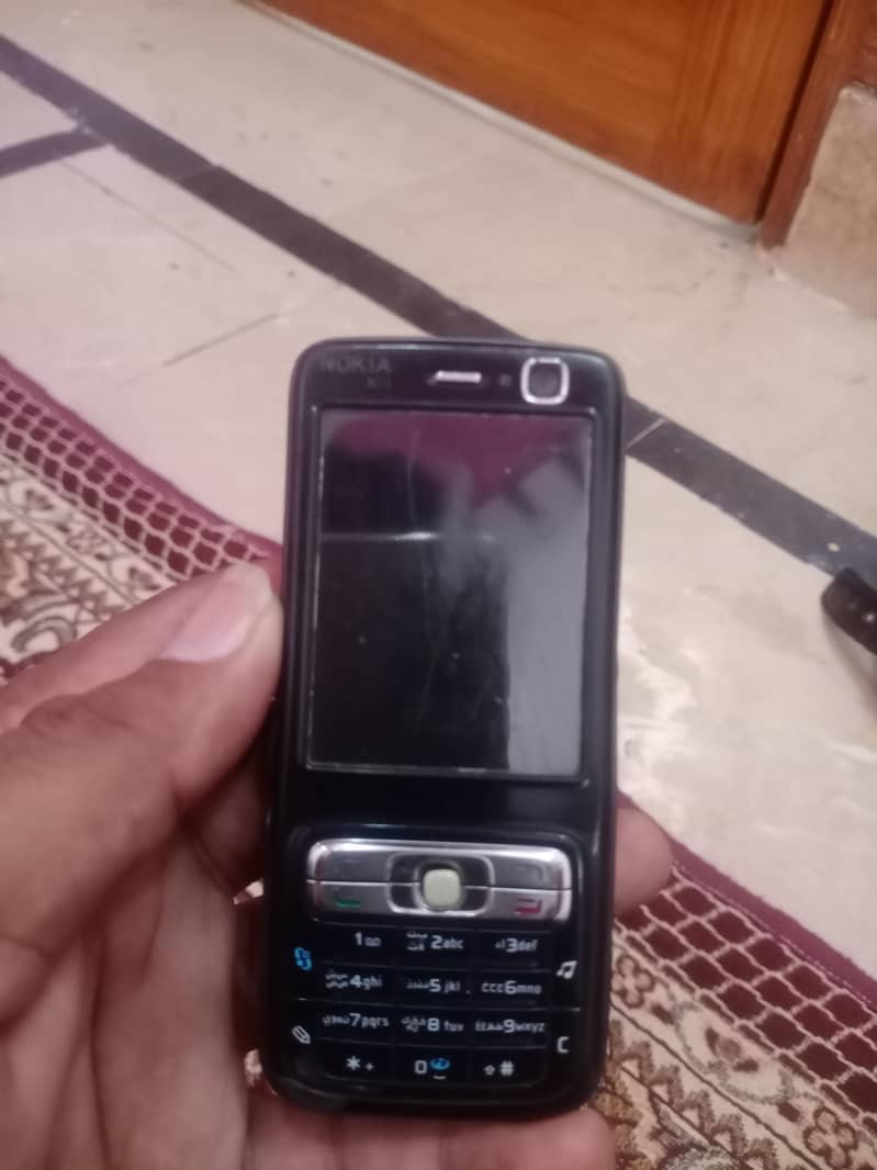 Nokia N73 0