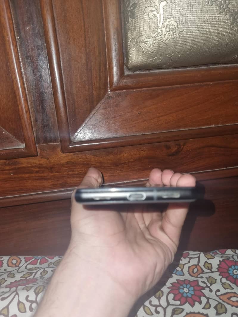 Google Pixel 6a 5