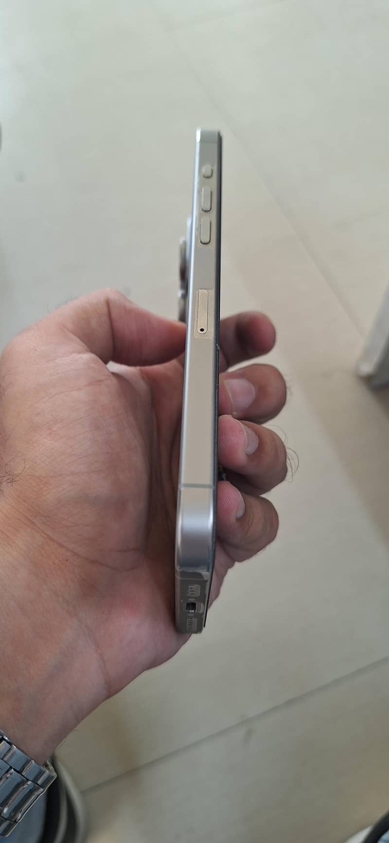 Apple iPhone 15 Pro Max 5