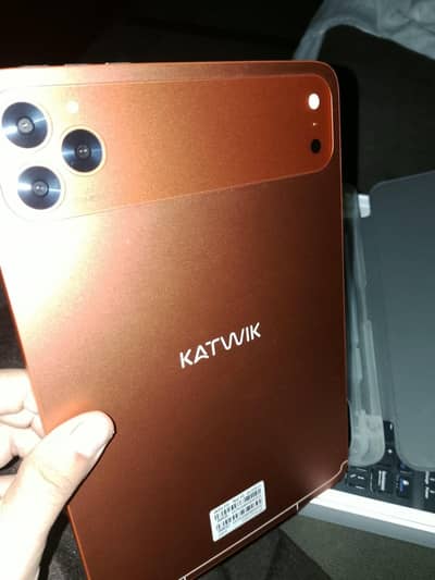 Katwik P30 Tablet (24Gb Ram /1TB Storage) 10/10 Condition