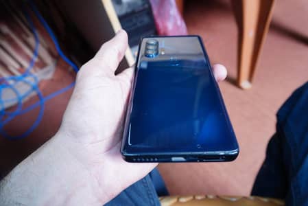 Moto edge plus (official approved)