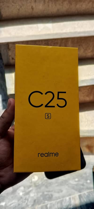Realme C25s