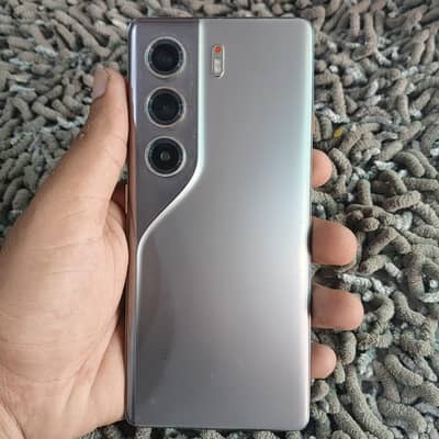 Tecno CAMON 40 Pro