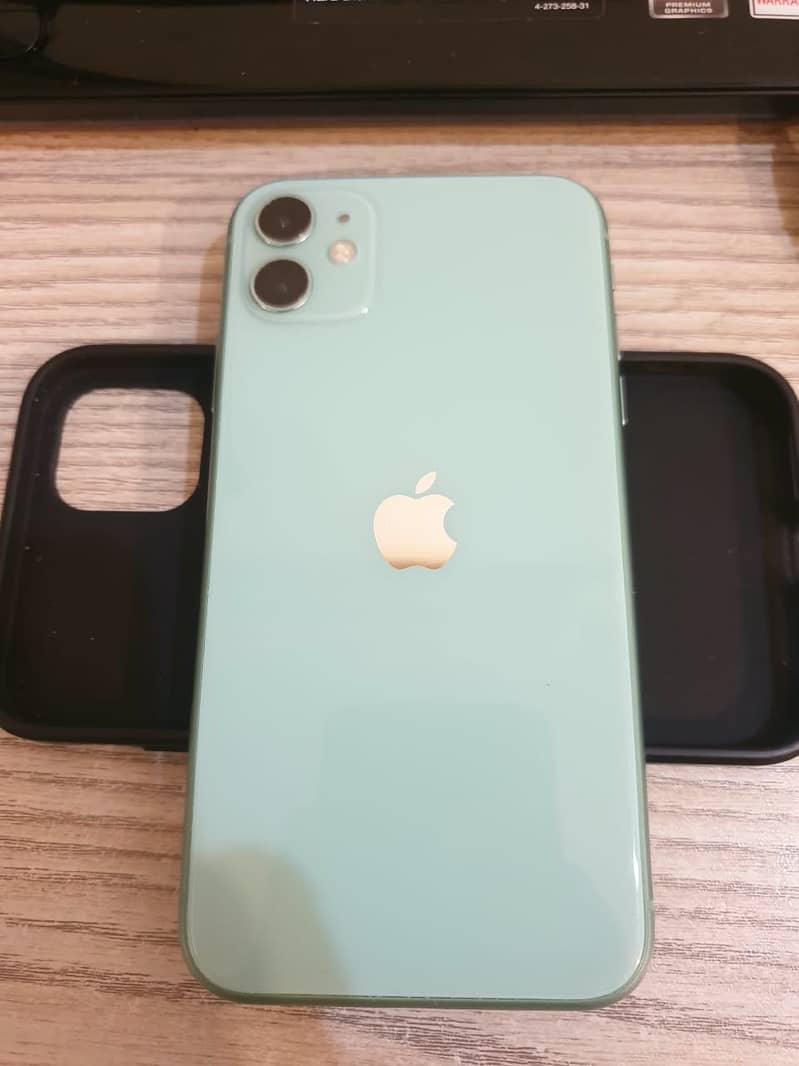 Apple iPhone 11 4