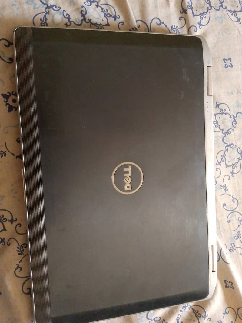 Core I7 3rd generation Latitude E6430 1