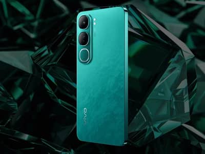 Vivo Y200 Green color 8.128