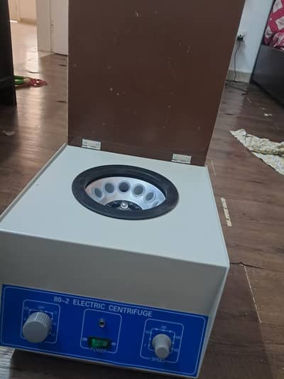 New/Unused Lab Centrifuge 80-2 – 4000 RPM, 12 Tubes, 20ml – Medical/L