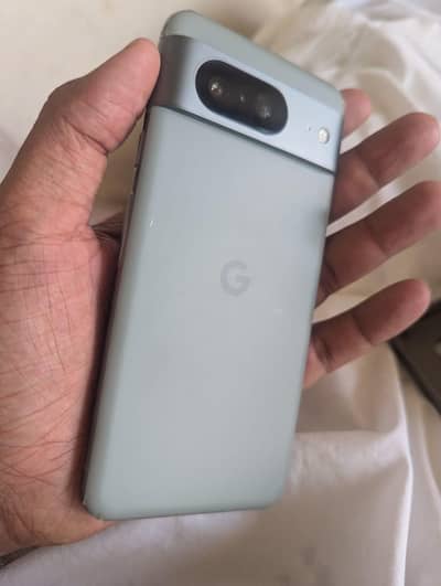 Google Pixel 8