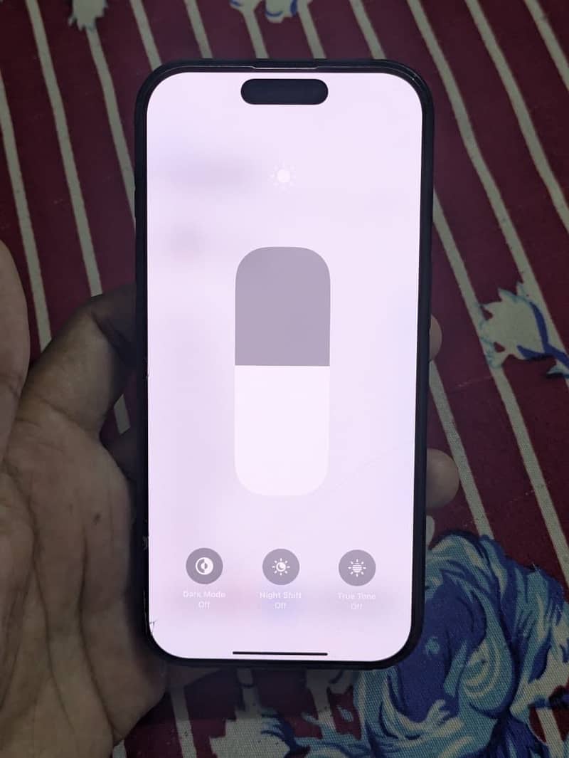 Apple iPhone 16 Pro 5