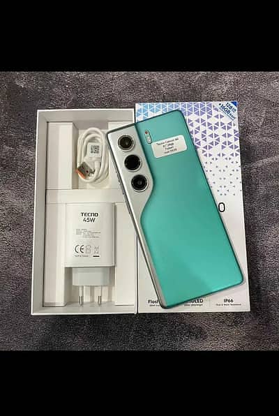 Tecno CAMON 40 Pro 0