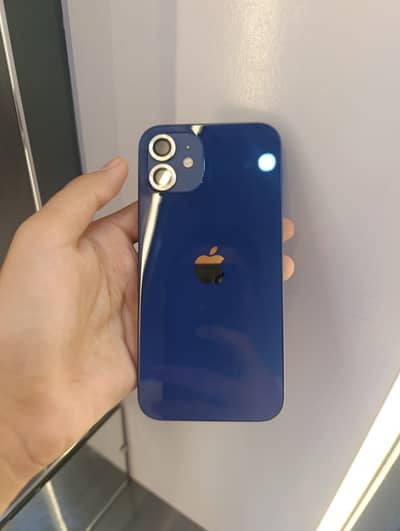 Apple iPhone 12