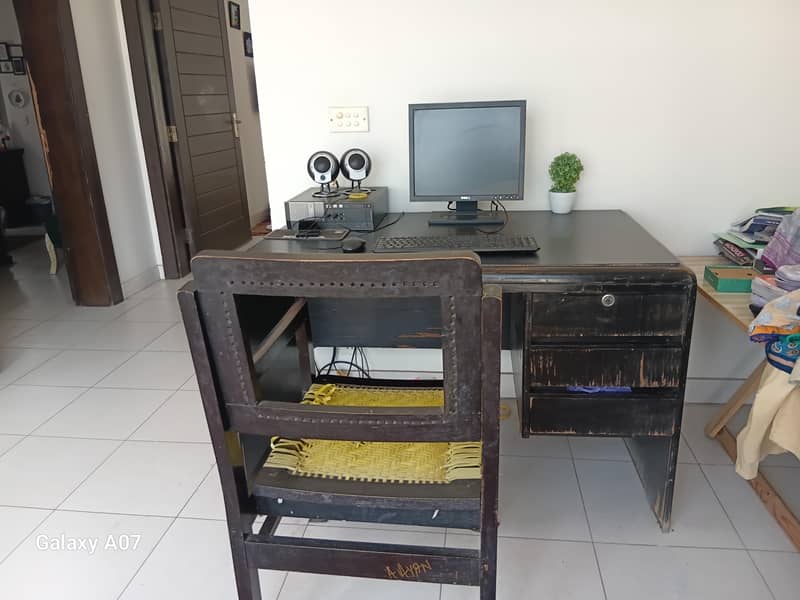 study table 4