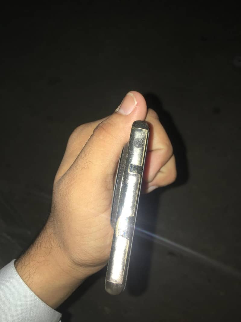 Tecno CAMON 30S 3