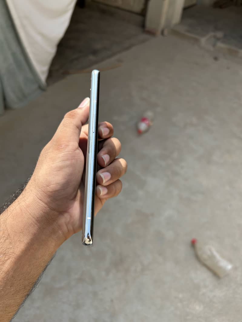 One Plus 9 Pro 1