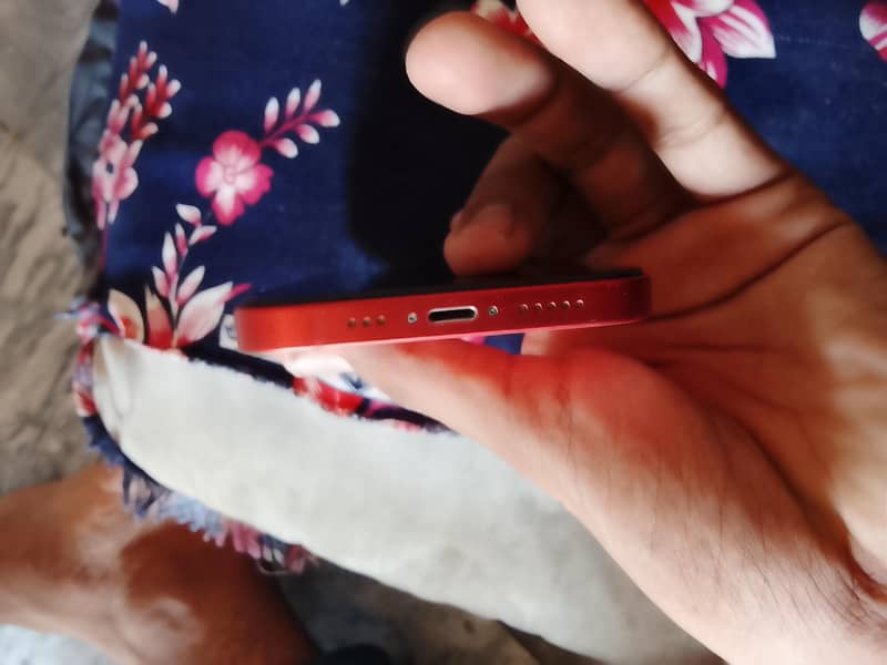 Apple iPhone 12 2