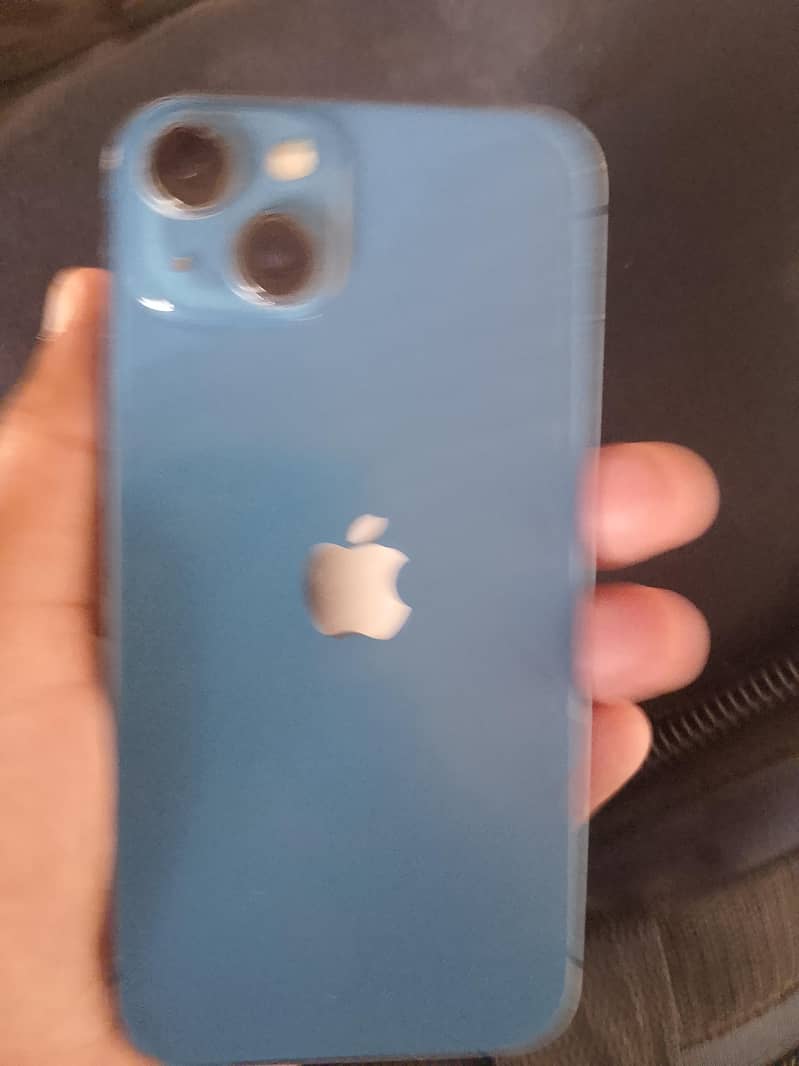 Apple iPhone 13 0