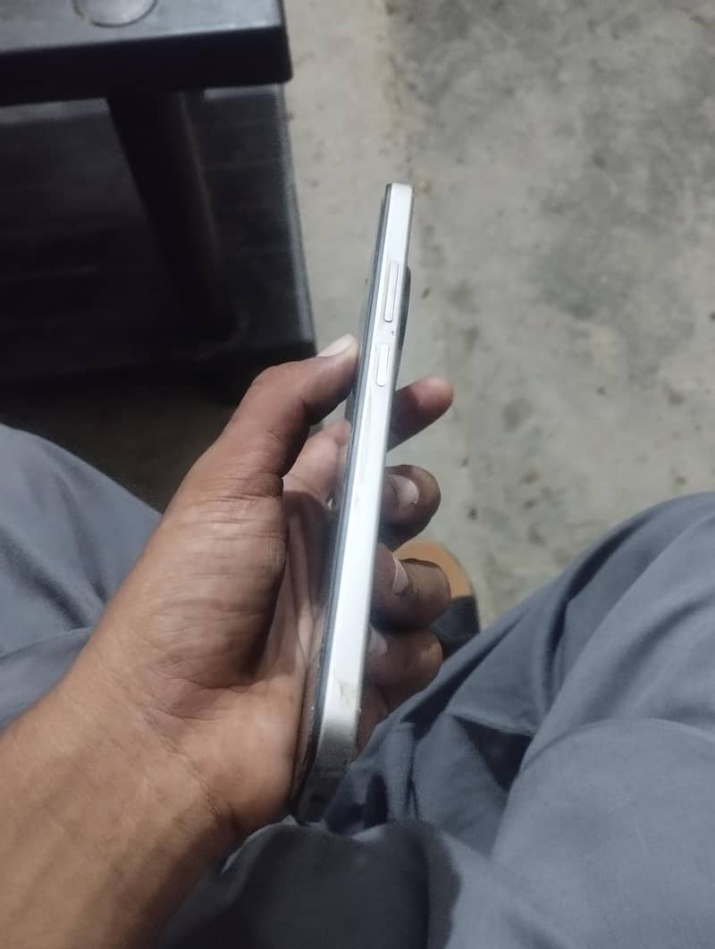 Xiaomi POCO C75 1