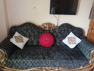 bed. . dressing table and sofa