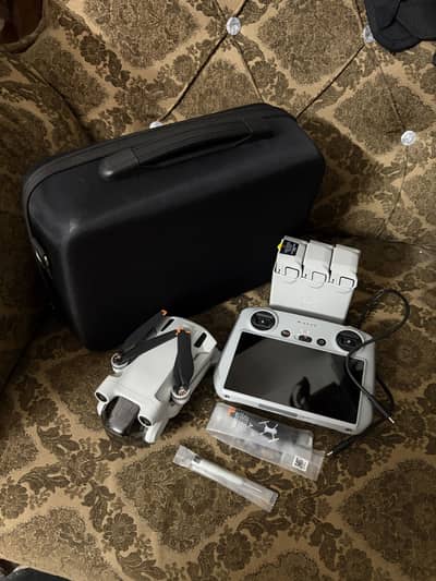 Dji mini 3 pro (10/10) Combo Plus (48mins) (New)