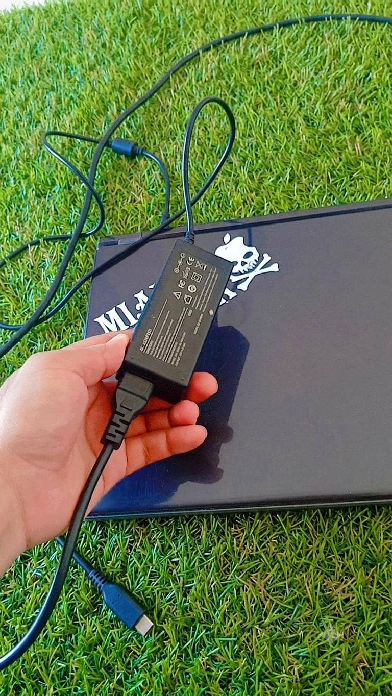 laptop 1