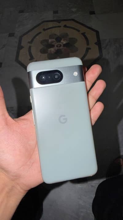 Google Pixel 8