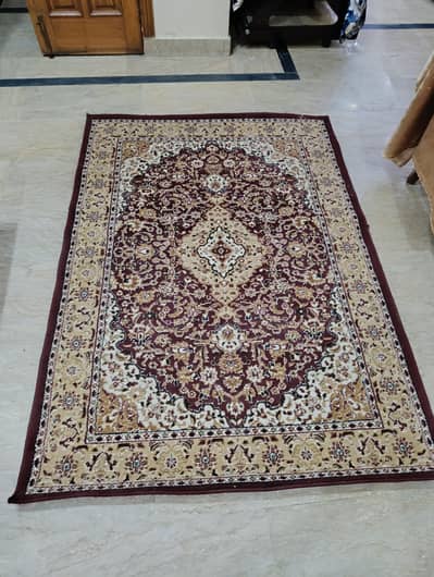 Beautiful Persian Design Carpet / Rug - Maroon & Beige -