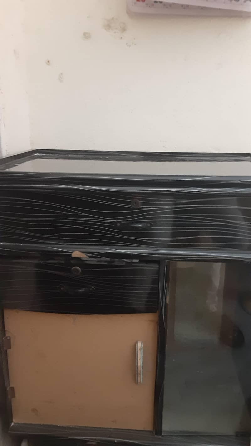 computer table 0