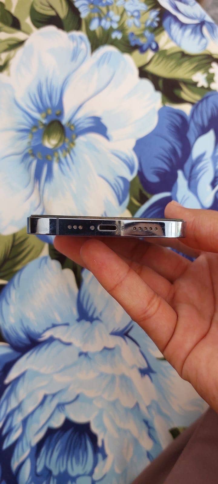 Apple iPhone 13 Pro 4