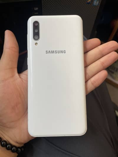 Samsung Mobile A30s