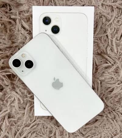 Apple iPhone 13