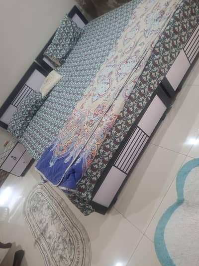 BED SET ALONG WITH MATREESES