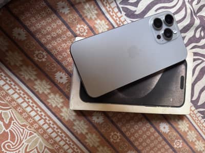 Apple iPhone 15 Pro Max