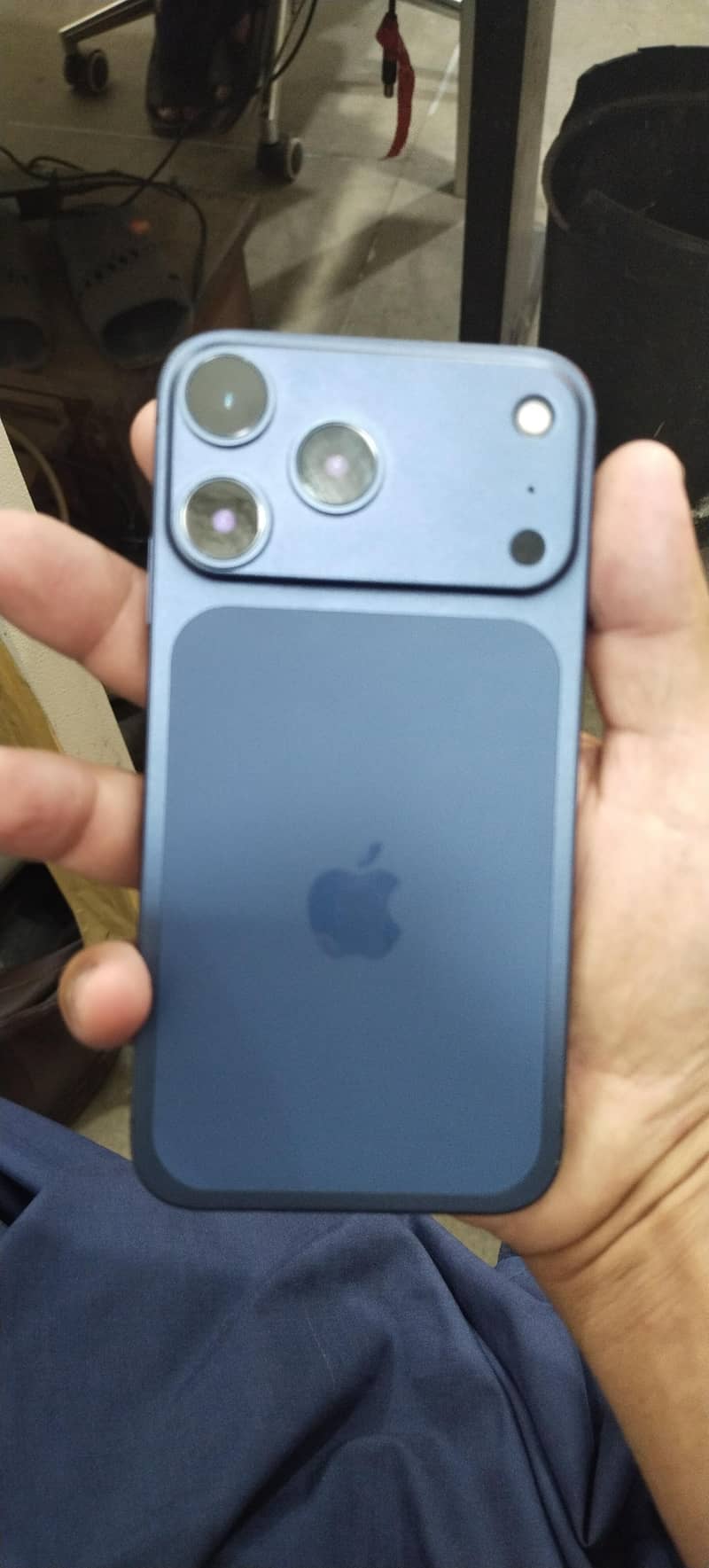 Apple iPhone X 5
