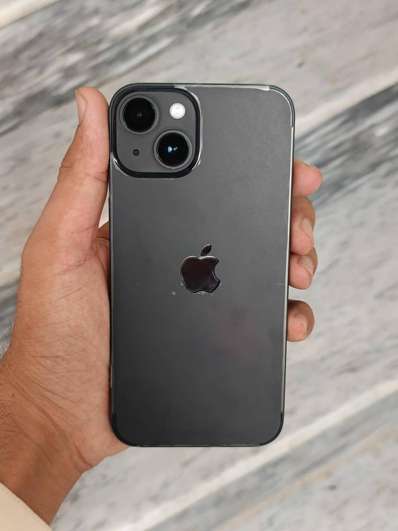 Apple iPhone 14 3